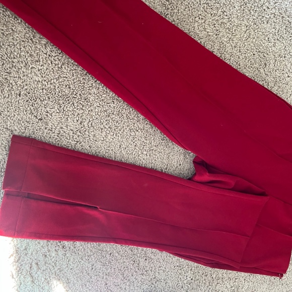 Clothes - Picture 8 of 14